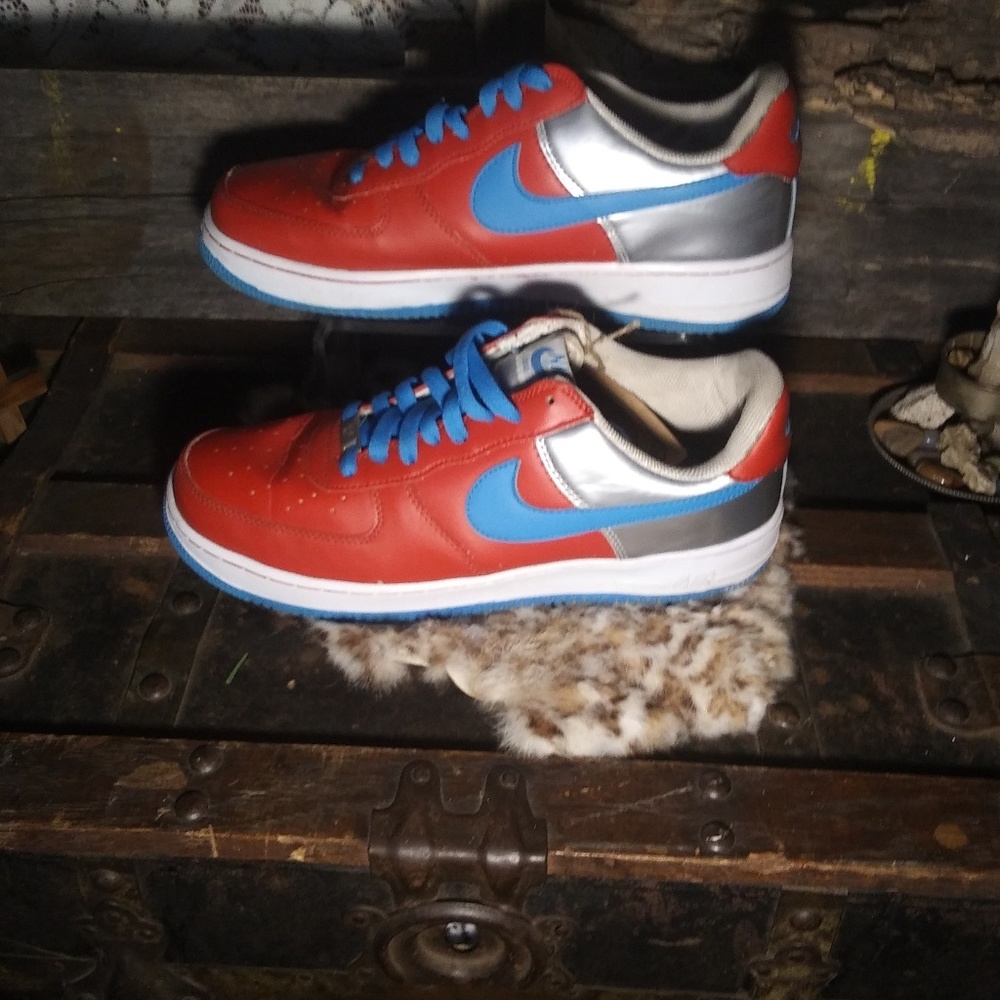 *Rare* Nike Air Force 1 Red, White, & Silver